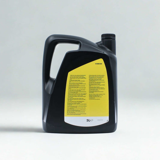 Aceite motor John Deere Plus-50 II 15W-40 en garrafa de 5 litros. Lubricante premium diseñado para intervalos de cambio de hasta 500 horas y máxima protección del motor.