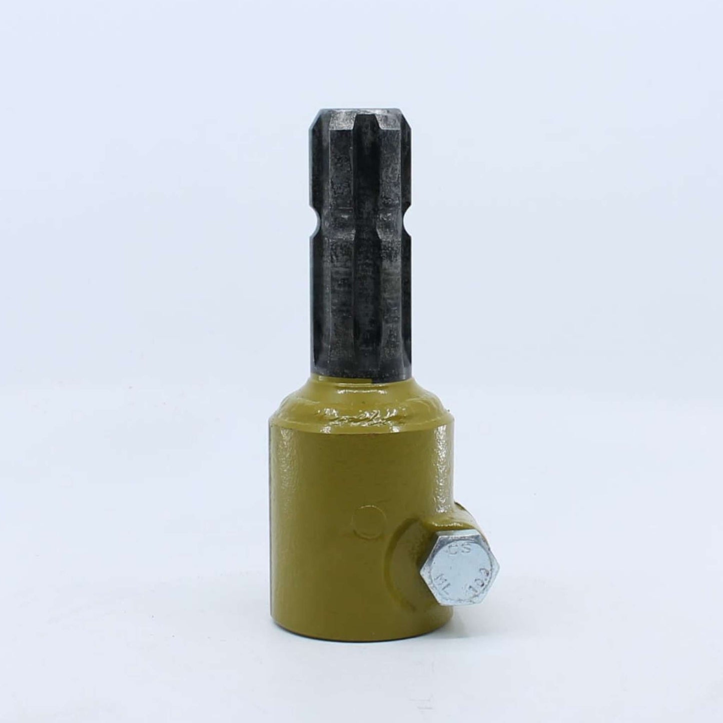 Adaptador estriado para toma de fuerza agrícola con entrada hembra de 1 3/4 pulgadas Z20 y salida macho de 1 3/8 pulgadas Z6.