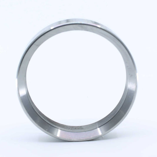 Anillo o tuerca de hierro soldable con rosca de 3 pulgadas RIV, utilizado para fijar el visor de nivel a la pared de la cisterna de purín.