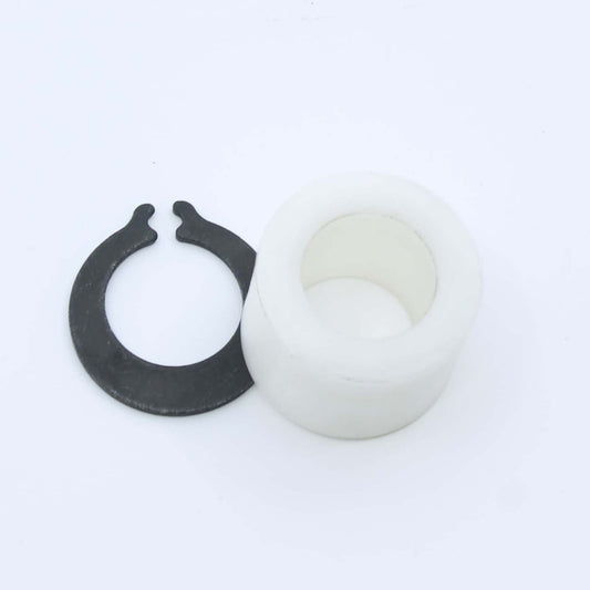 Circlip exterior, anillo de arresto elástico o arandela Seeger de seguridad en acero negro para fijación axial en ejes de diámetro 20 mm de remolque autocargador.