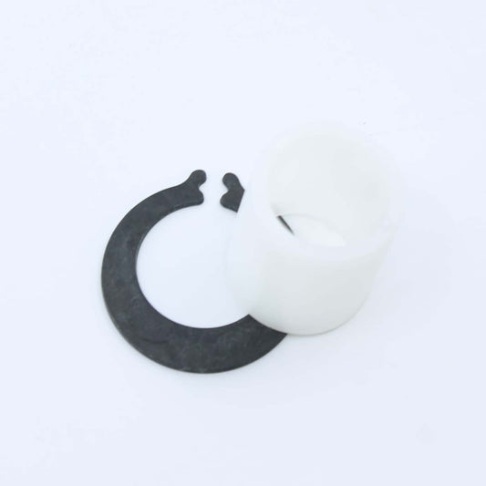 Circlip exterior, anillo de arresto elástico o arandela Seeger de seguridad en acero negro para fijación axial en ejes de diámetro 25 mm de remolque autocargador.