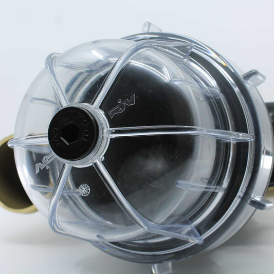 Decantador con sifón Riv de 60 mm de diámetro, utilizado como filtro de seguridad en la tubería de la cisterna de purín.