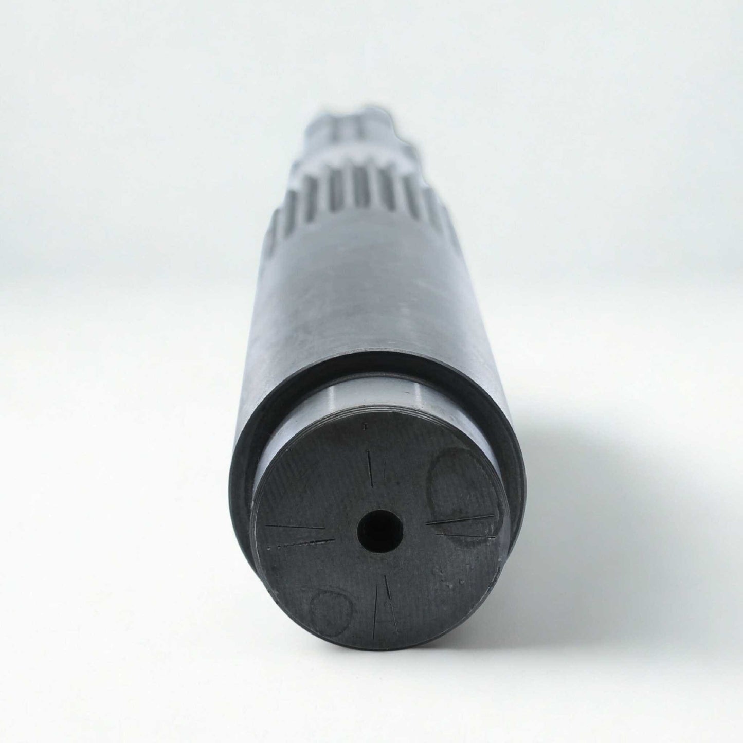 Eje principal original Bondioli & Pavesi para grupo 3150 de desbrozadora. Relación de transmisión 1:1. Repuesto reforzado para transmisiones de gran potencia.