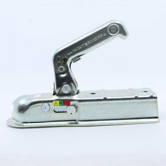 Enganche cuadrado para remolque, con un diámetro de 60 mm y una capacidad de carga de 800 kg.