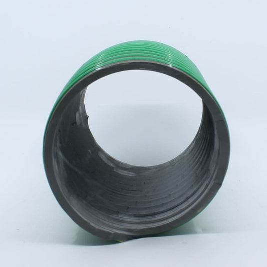 Manguera verde flexible de aspiración con espiral de refuerzo de diámetro 8 pulgadas (200 mm) en tramo de 1 metro.