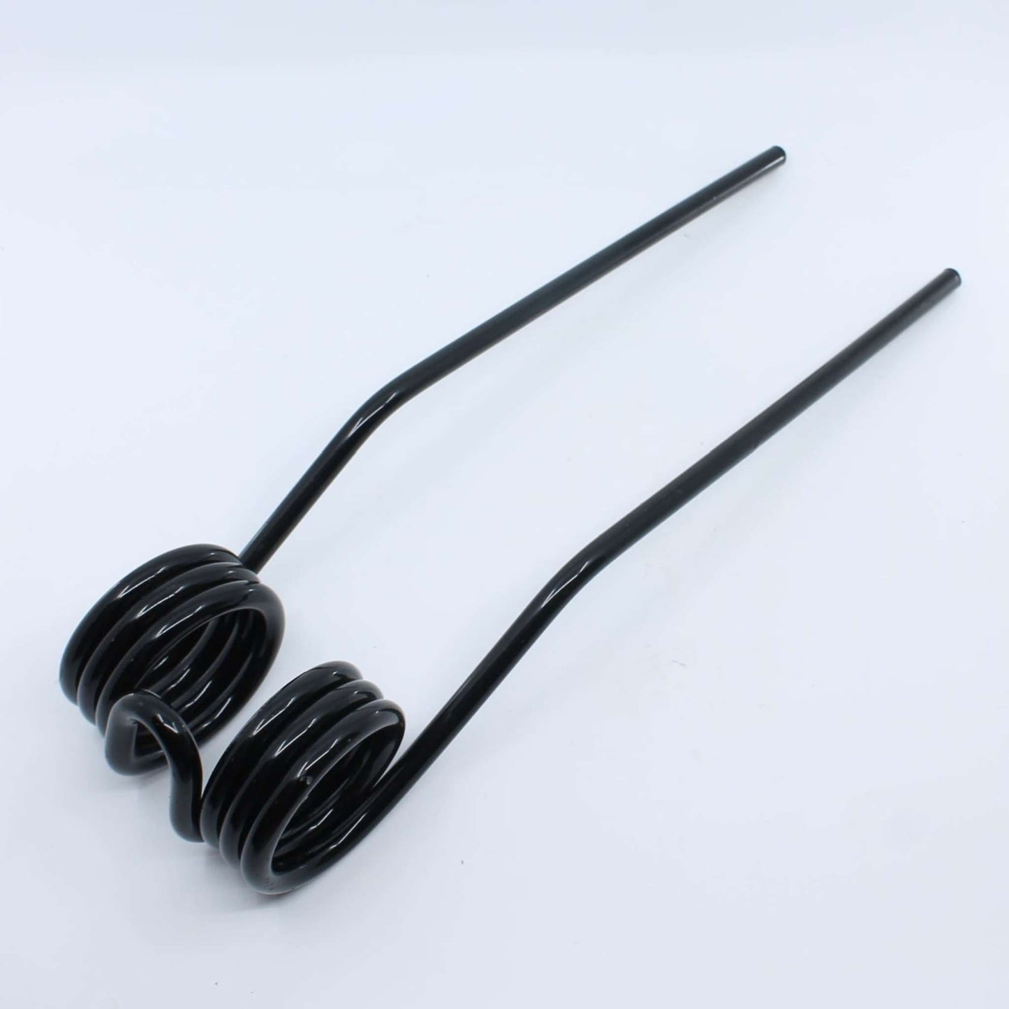 Púa elástica doble simétrica negra adaptable para henificador, henificadora o rastrillo Da Ros o Daros. Fabricada por La Spirale en Italia con acero de 10 mm.