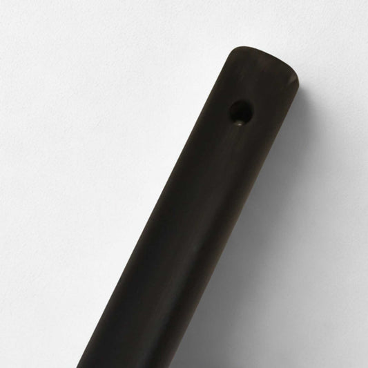 Púa carga pacas reforzada (diente o pincho para fardos). Longitud 1.250 mm y diámetro 40 mm. Acero forjado.