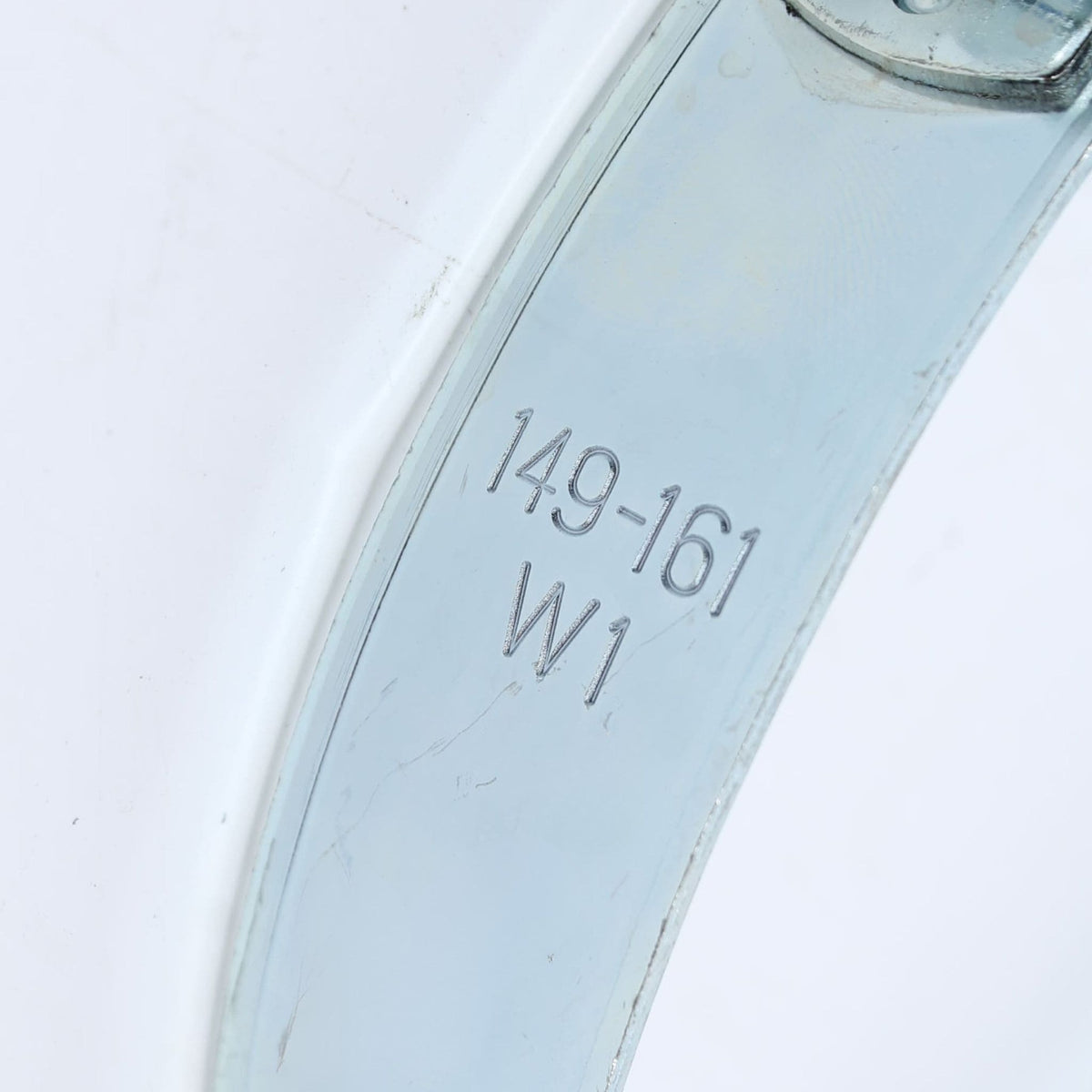 Abrazadera reforzada de gran presión para manguera de purín, rango 149-161 mm.
