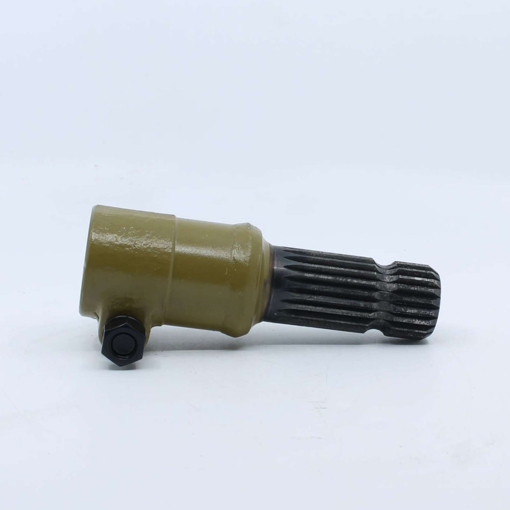 Adaptador estriado para toma de fuerza agrícola con entrada hembra de 1 3/8 pulgadas Z6 y salida macho de 1 3/8 pulgadas Z21.