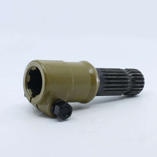 Adaptador estriado para toma de fuerza agrícola con entrada hembra de 1 3/8 pulgadas Z6 y salida macho de 1 3/8 pulgadas Z21.