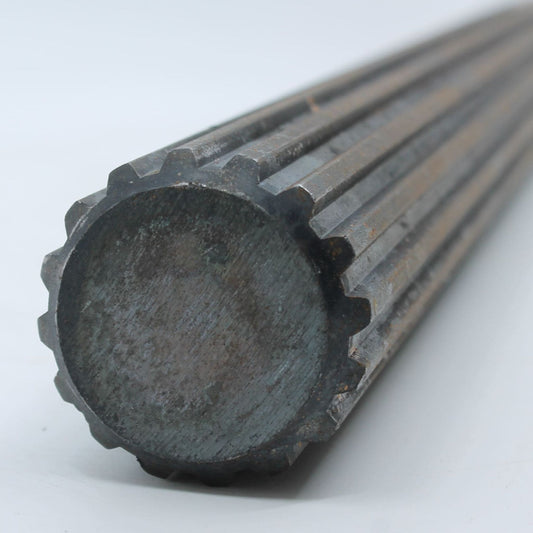 Barra maciza estriada cuna de 46 cm para toma de fuerza de tractor, diámetro 45 mm con 16 estrías (Z16).
