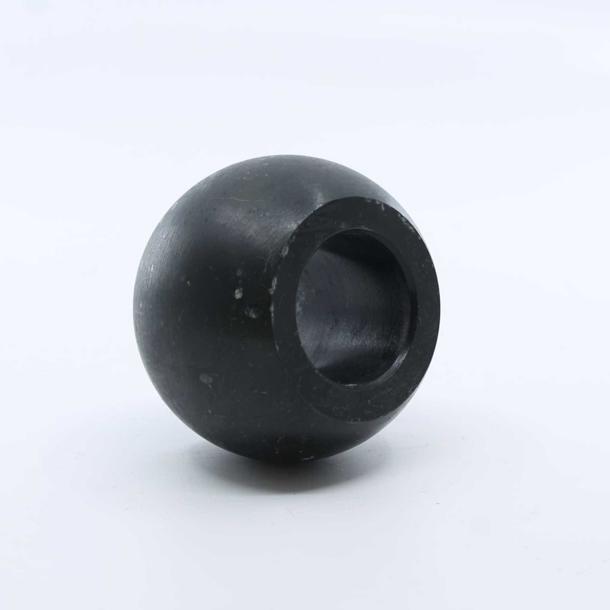 Bola de enganche rápido Categoría 3. Diámetro interior 30,4 mm, exterior 64 mm y altura 45 mm.