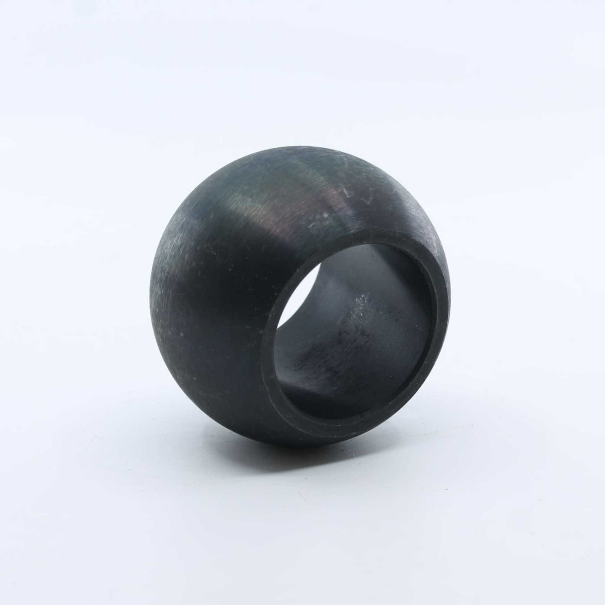Bola de enganche rápido Categoría 3. Diámetro interior 38 mm, exterior 64 mm y altura 45 mm.