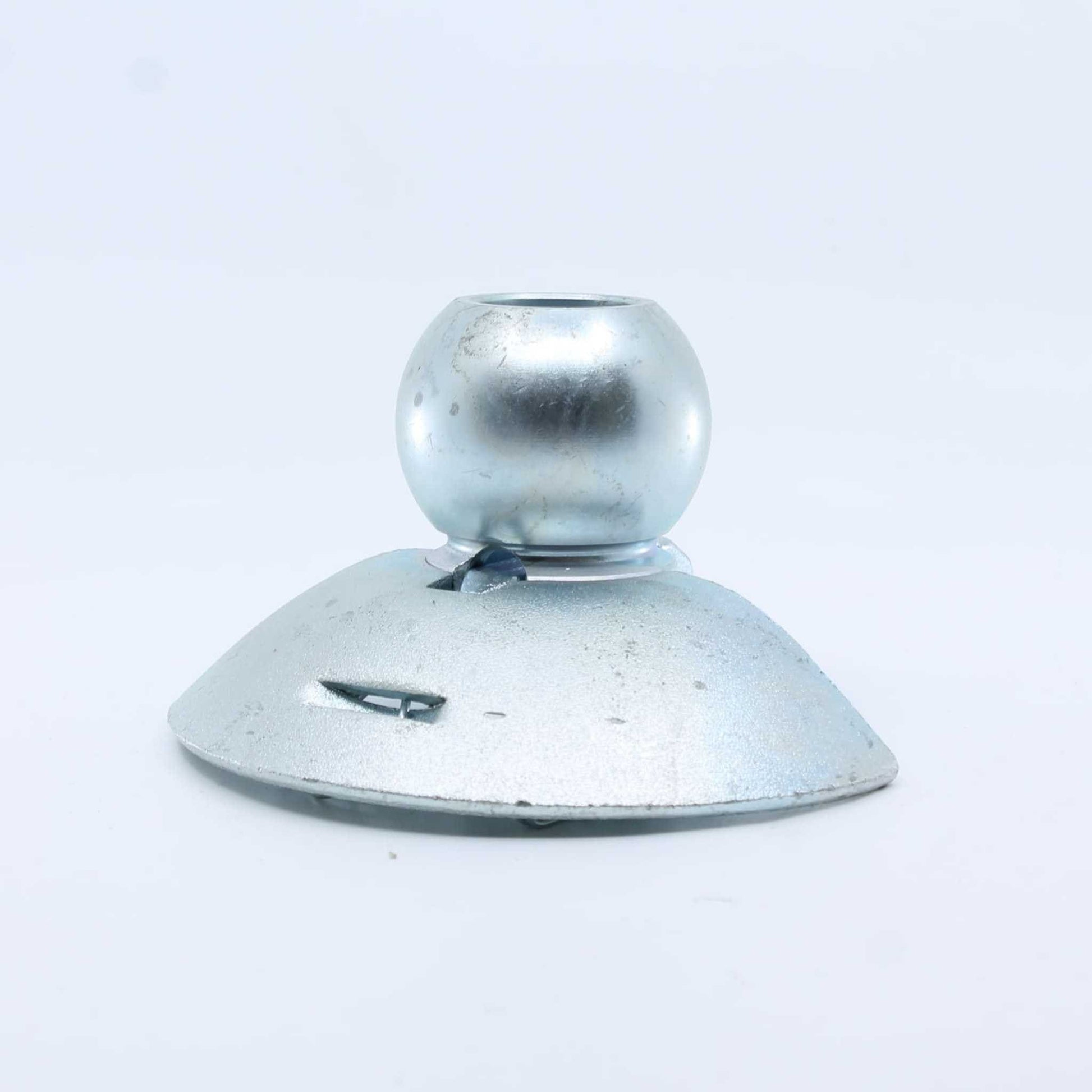Bola de enganche rápido con oreja y guía para Categoría 2. Diámetro interior 28,4 mm y exterior 56 mm.