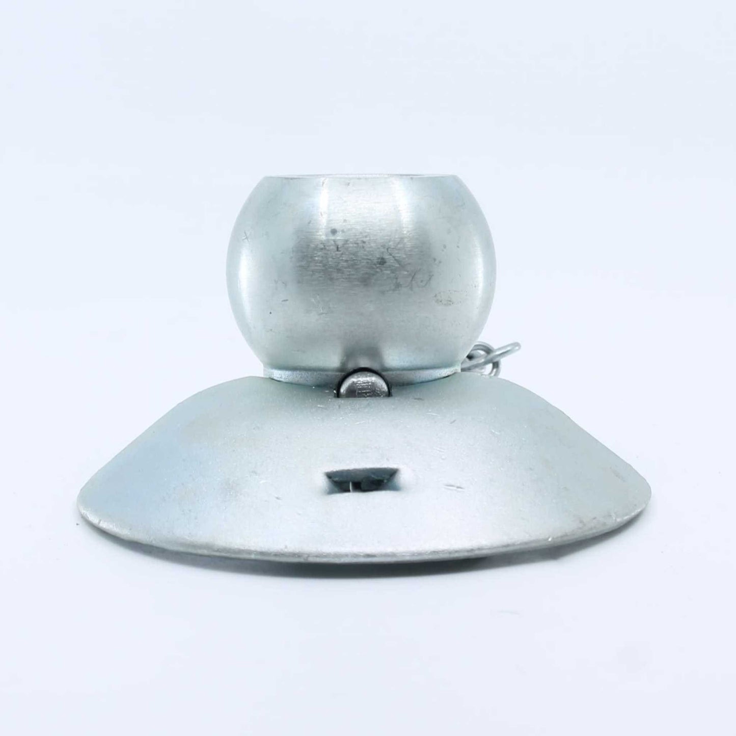 Bola de enganche rápido con oreja y guía para Categoría 3. Diámetro interior 28,4 mm y exterior 64 mm.