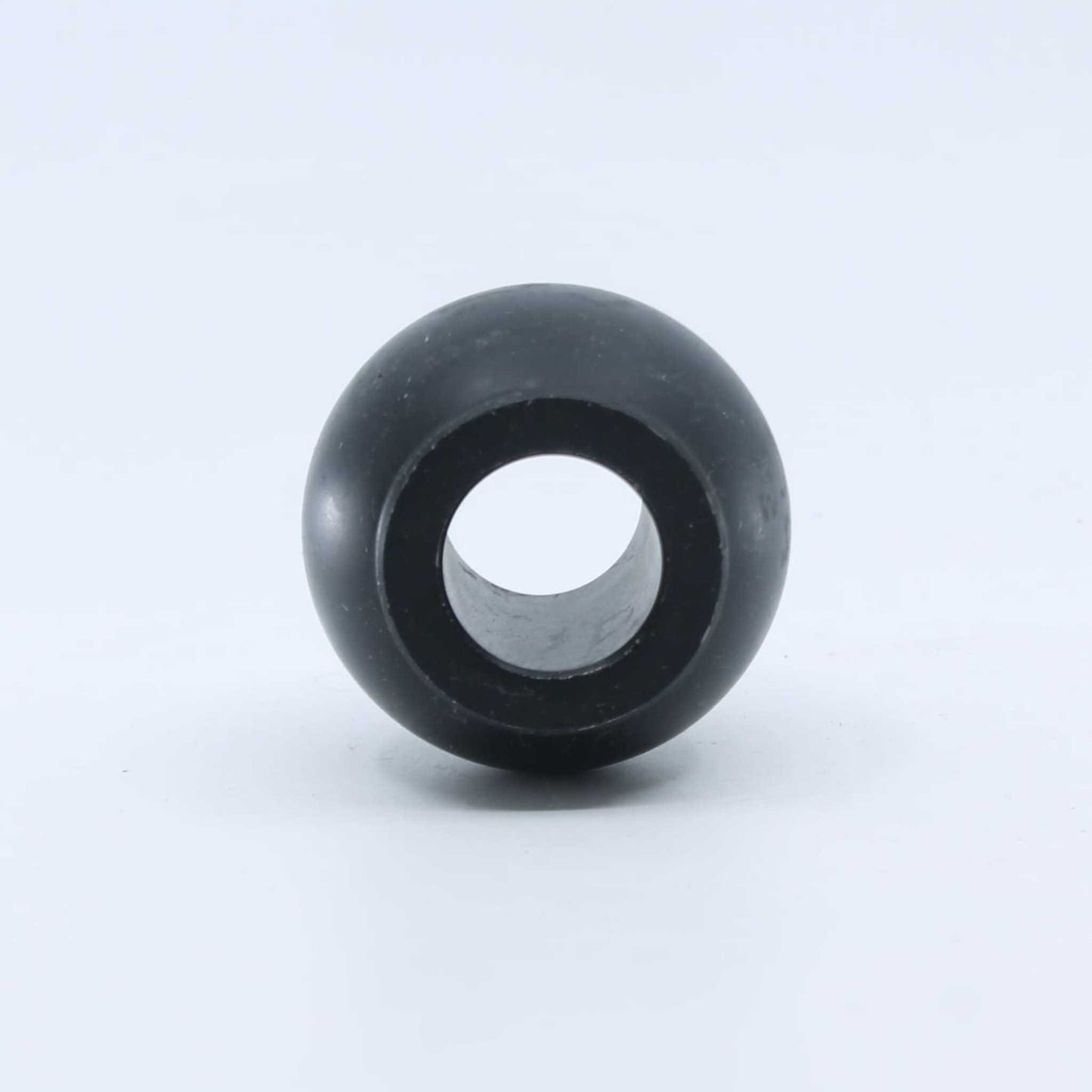 Bola de enganche rápido para tercer punto Categoría 2. Diámetro interior 25,4 mm, exterior 60 mm y altura 50 mm.
