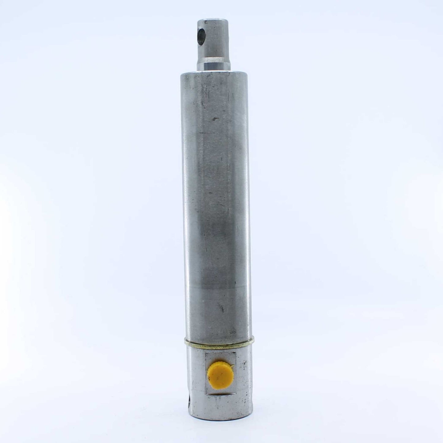 Botella hidráulica de freno (cilindro de freno) de simple efecto para remolque agrícola. Diámetro de vástago 25 mm.