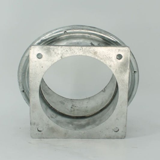 Brida cuadrada macho esférica galvanizada de 8 pulgadas (200 mm) tipo Berselli para cisterna de purín.
