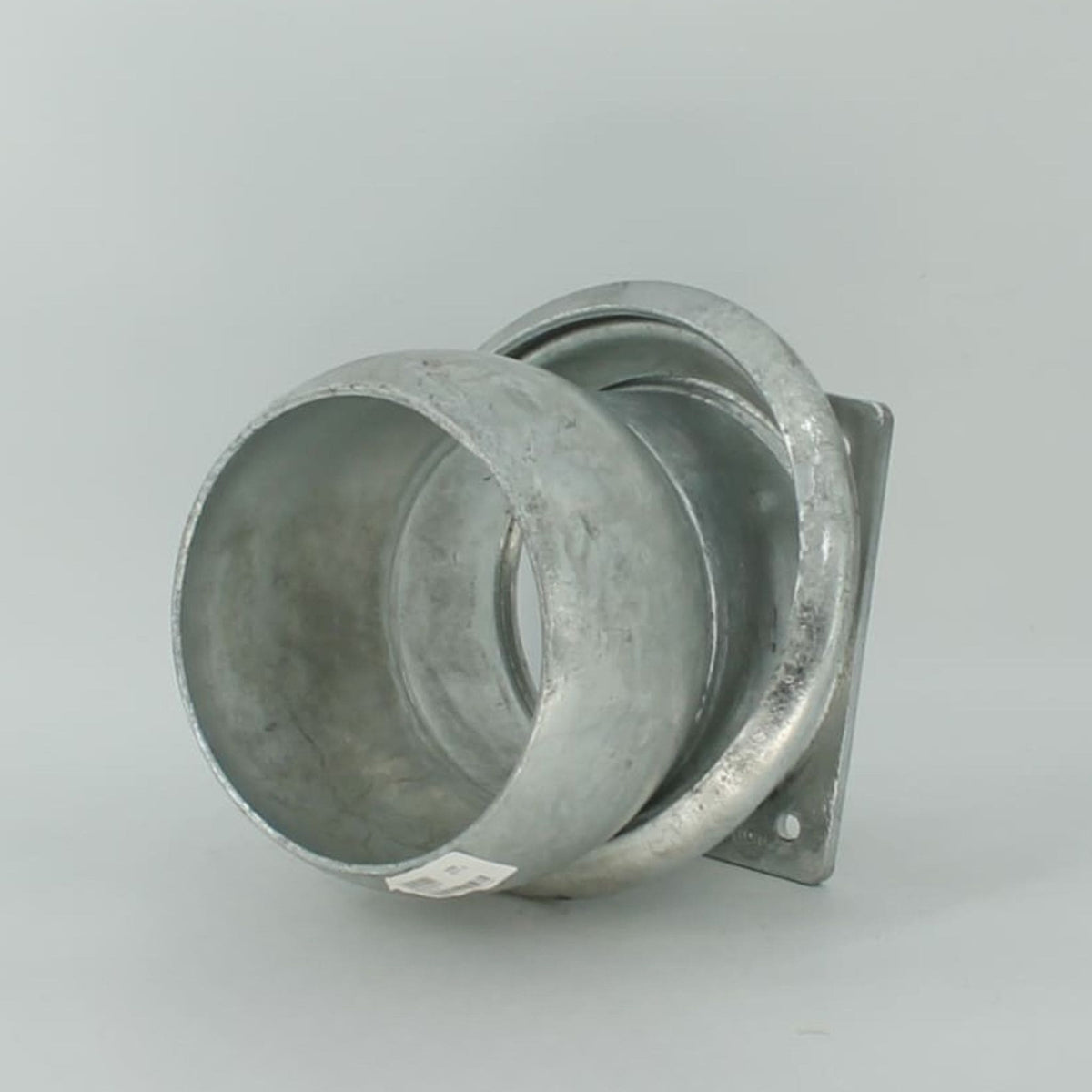 Brida cuadrada macho esférica galvanizada de 8 pulgadas (200 mm) tipo Berselli para cisterna de purín.
