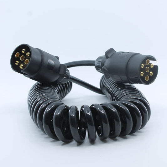 Cable alargador eléctrico espiral de 5 metros de longitud máxima, con conectores de 7 pines, ideal para remolques y maquinaria agrícola.