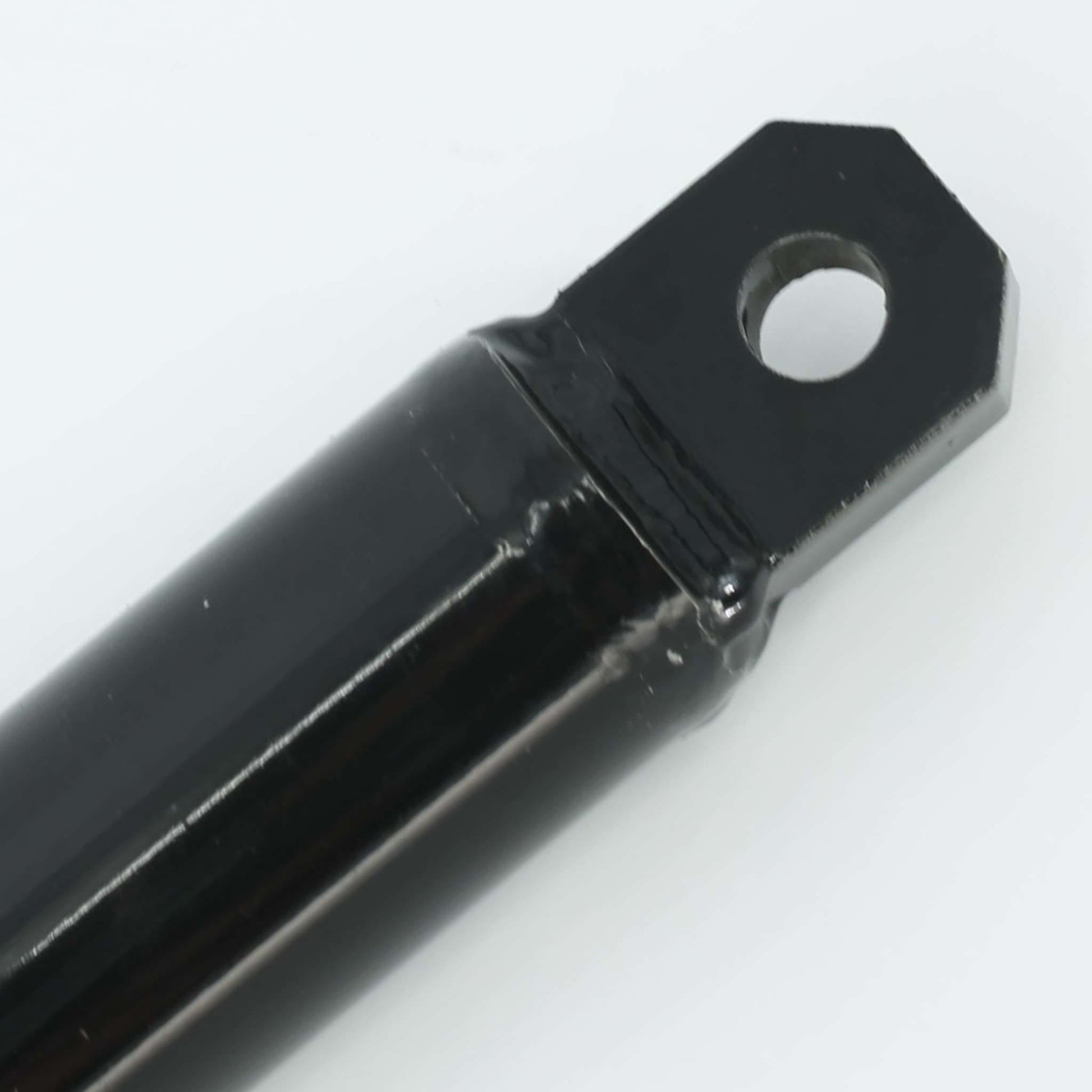 Cilindro elevación original Gaspardo ref. 14911000 en posición 10 TAV 951/62. Detalle de etiqueta de fábrica con medidas de pistón 40x20x380.