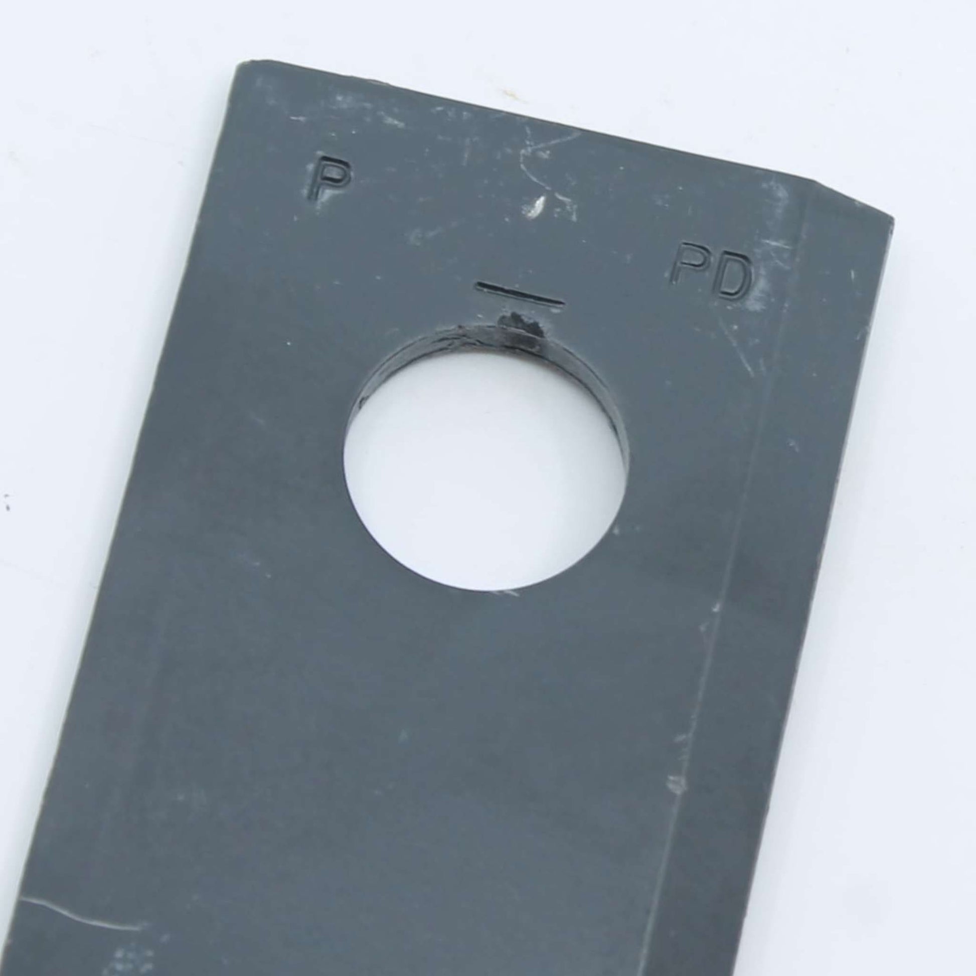 Cuchilla de corte original Krone izquierda con troquelado de marca. Giro antihorario, referencia 1398884 para series X-Disc, BiG M y AMT.