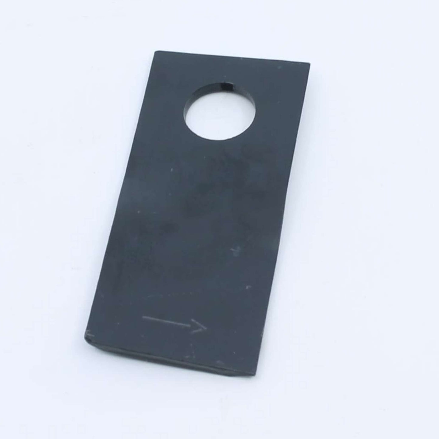 Cuchilla de corte original Kuhn izquierda con troquelado de marca. Giro antihorario, referencia K6801410 para segadoras GMD y FC.