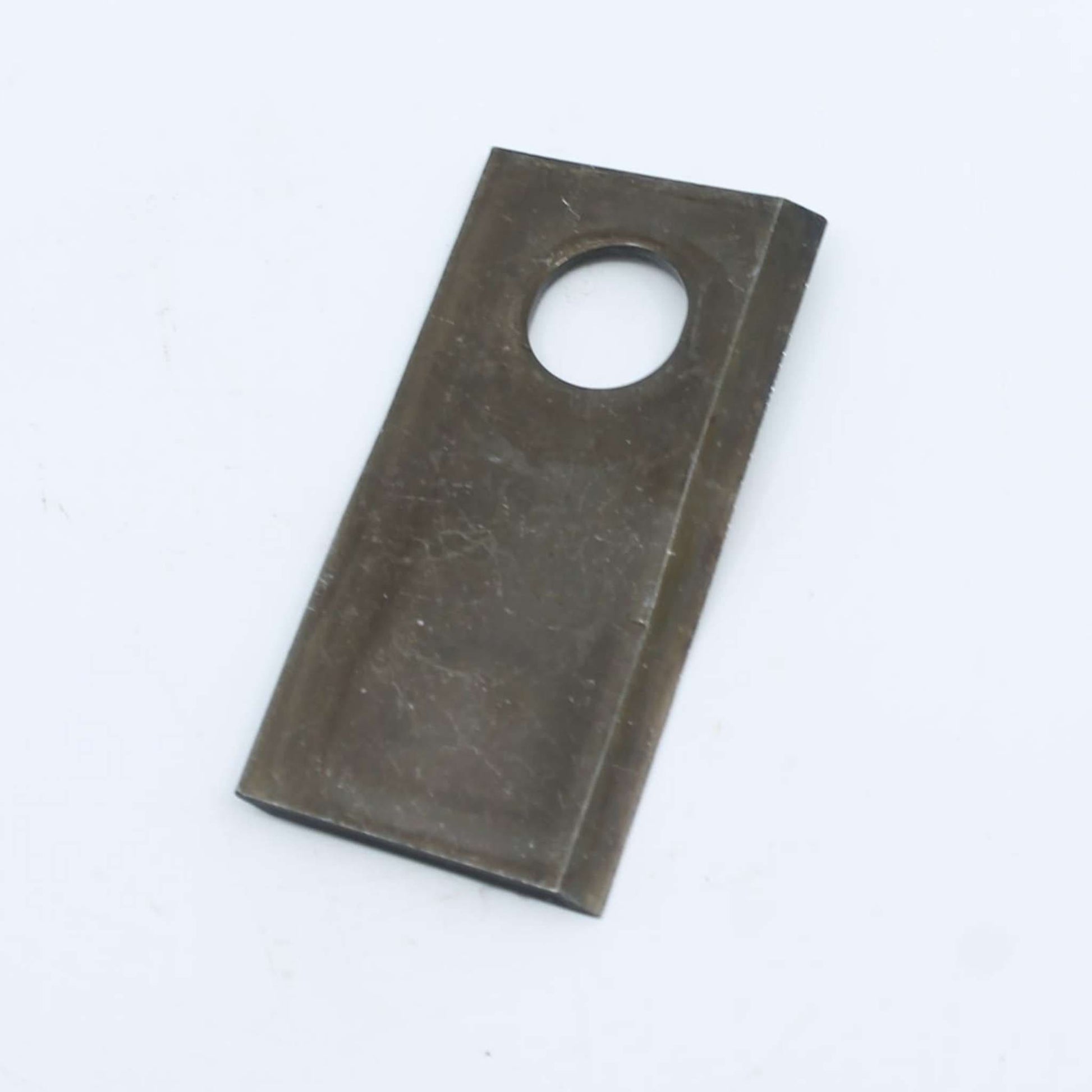 Cuchilla de corte original Vicon izquierda con troquelado de marca. Giro antihorario, referencia KT5514100001 para series Extra y DMP.