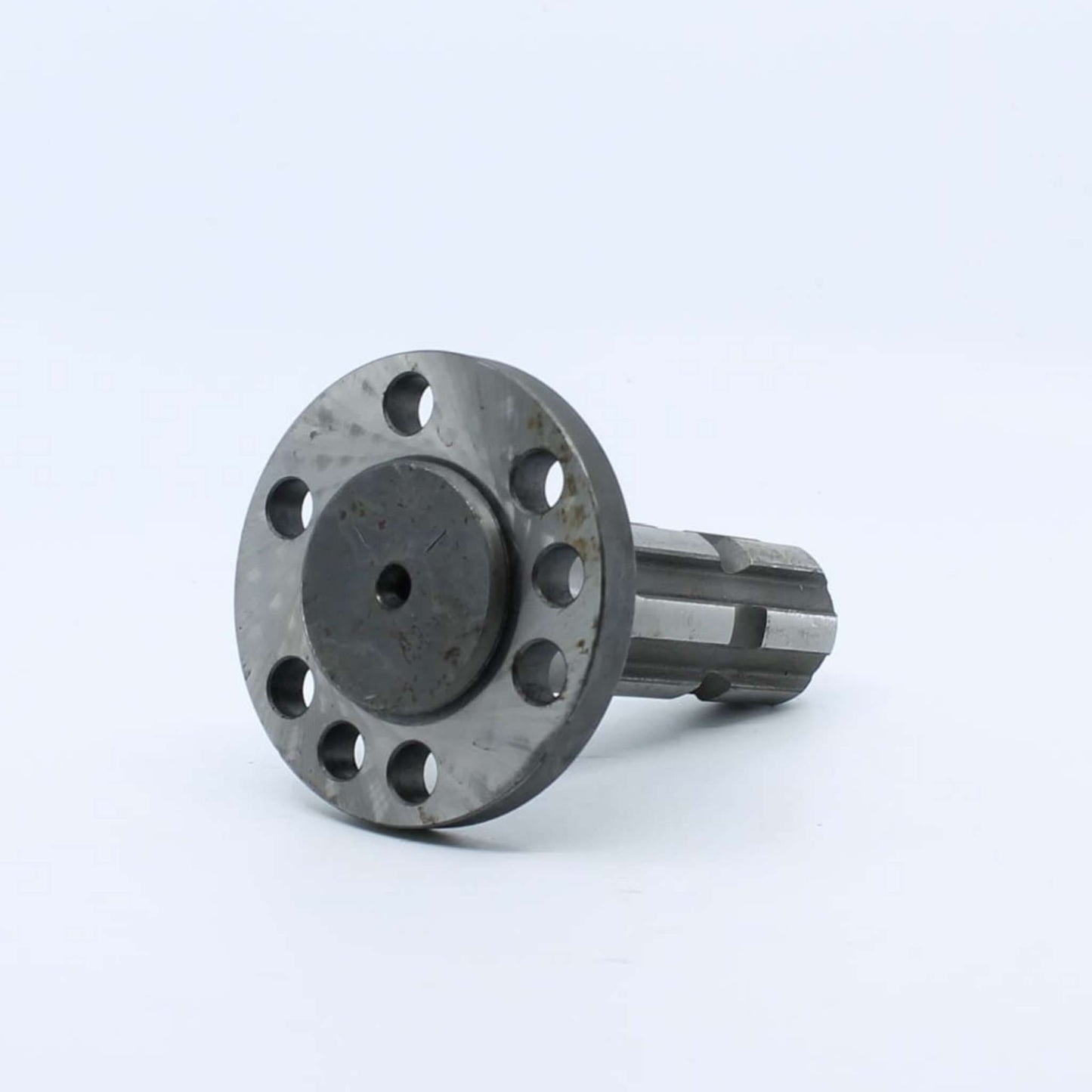 Eje estriado de 1 3/8 pulgadas Z6 con plato de fijación multitaladro para toma de fuerza de tractores Same, Lamborghini y Hürlimann. Referencia 0.167.3660.0/30.
