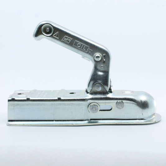 Enganche cuadrado para remolque, con un diámetro de 60 mm y una capacidad de carga de 800 kg.