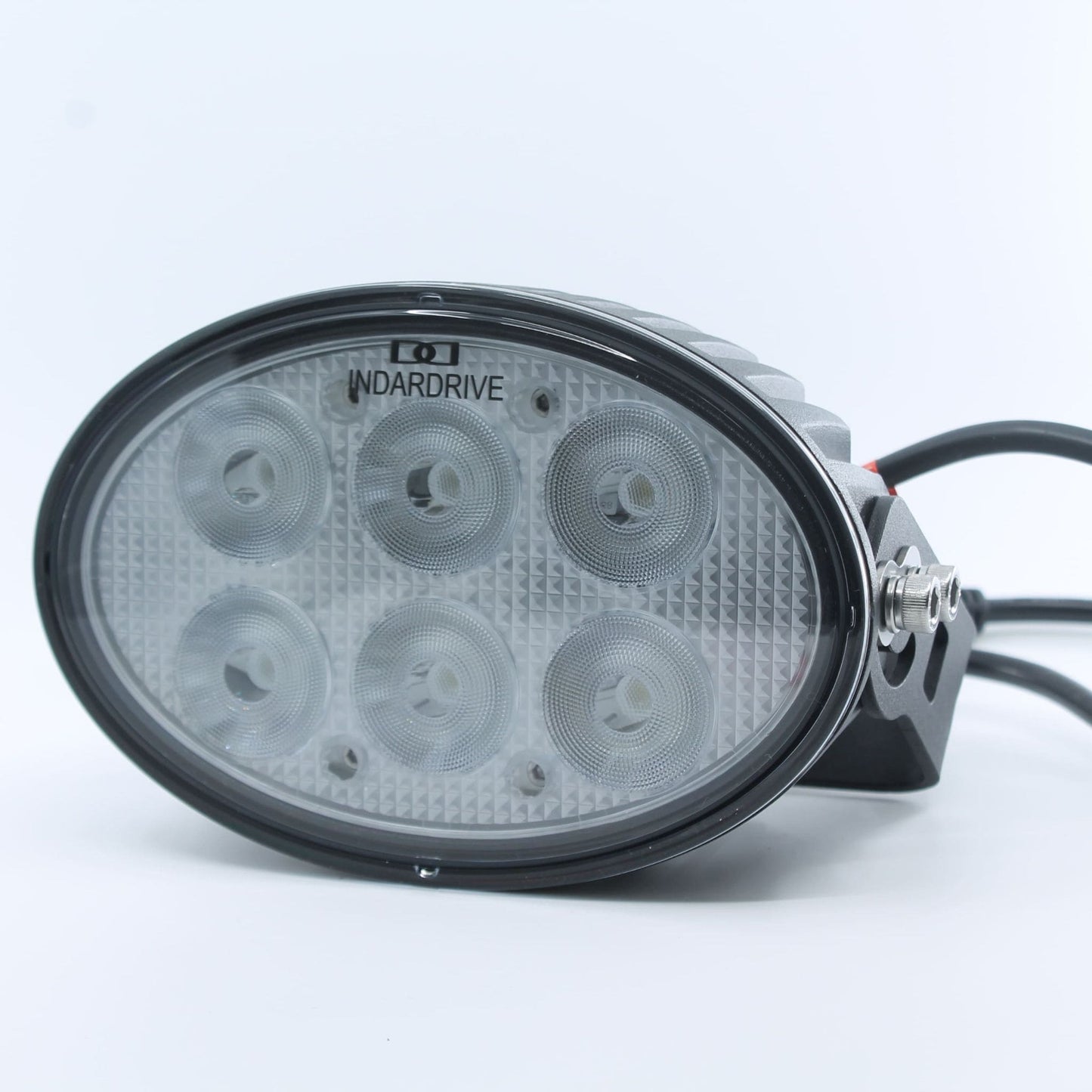 Faro de trabajo LED ovalado (6.600 lúmenes, 60 W) para 12-24 V, con 6 LEDs, que funciona a 12-60 VDC, con homologación IP68, ideal para tractores y maquinaria agrícola.