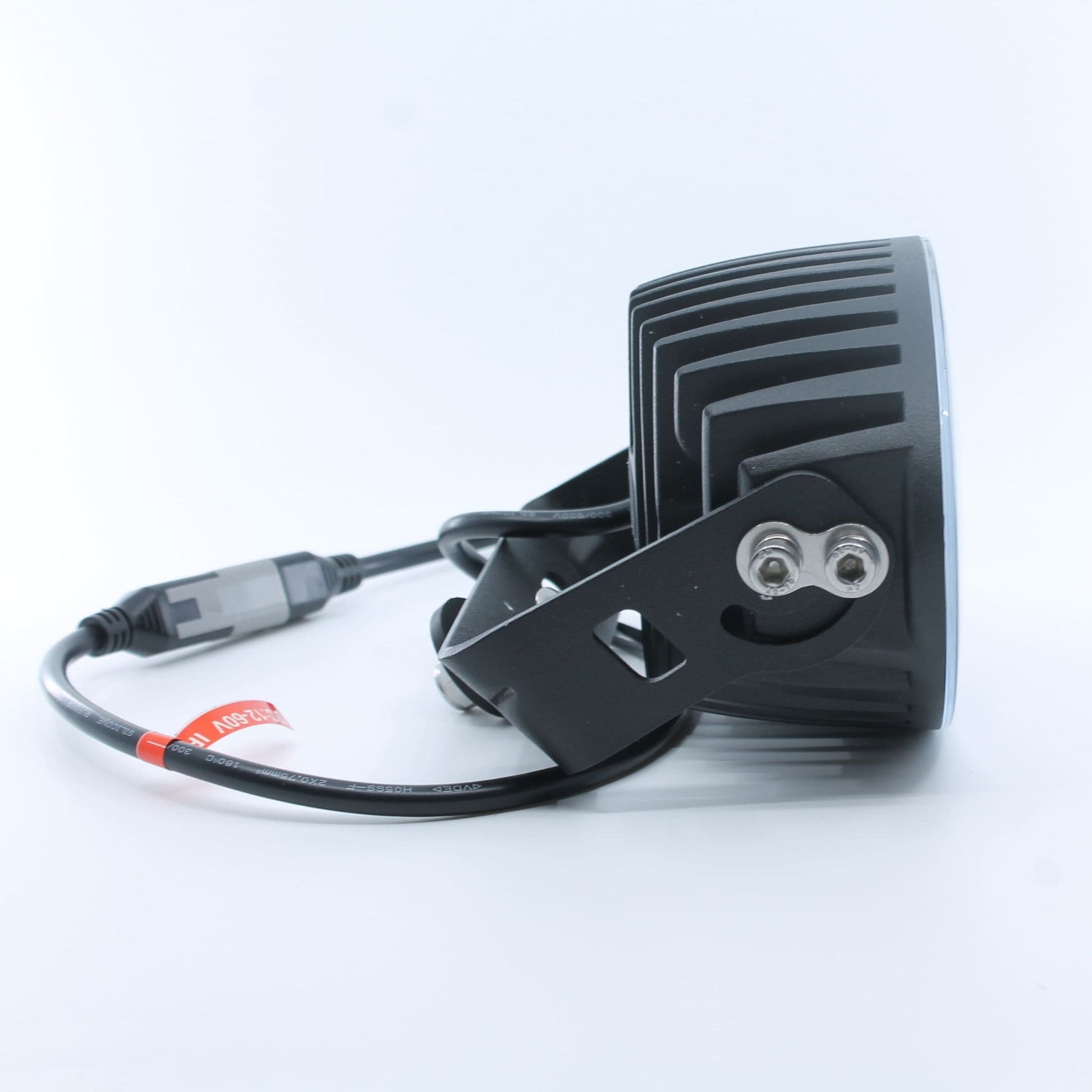Faro de trabajo LED ovalado de largo alcance (6.600 lúmenes, 60 W) para 12-24 V, con 6 LEDs, que funciona a 12-60 VDC, con homologación IP68, ideal para tractores y maquinaria agrícola.