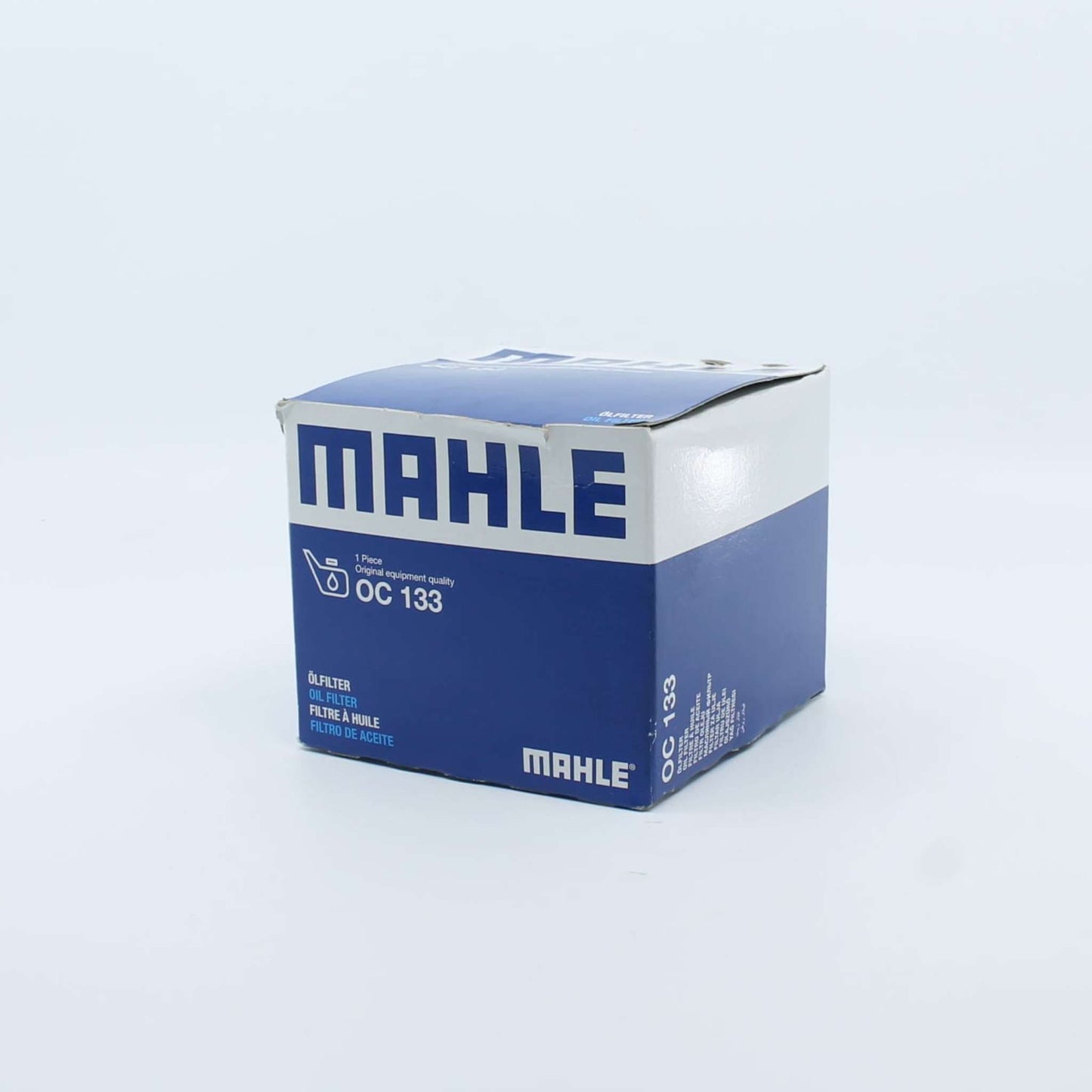 Filtro de aceite original MAHLE modelo OC 133. Filtro roscado blindado de color negro para motor térmico.
