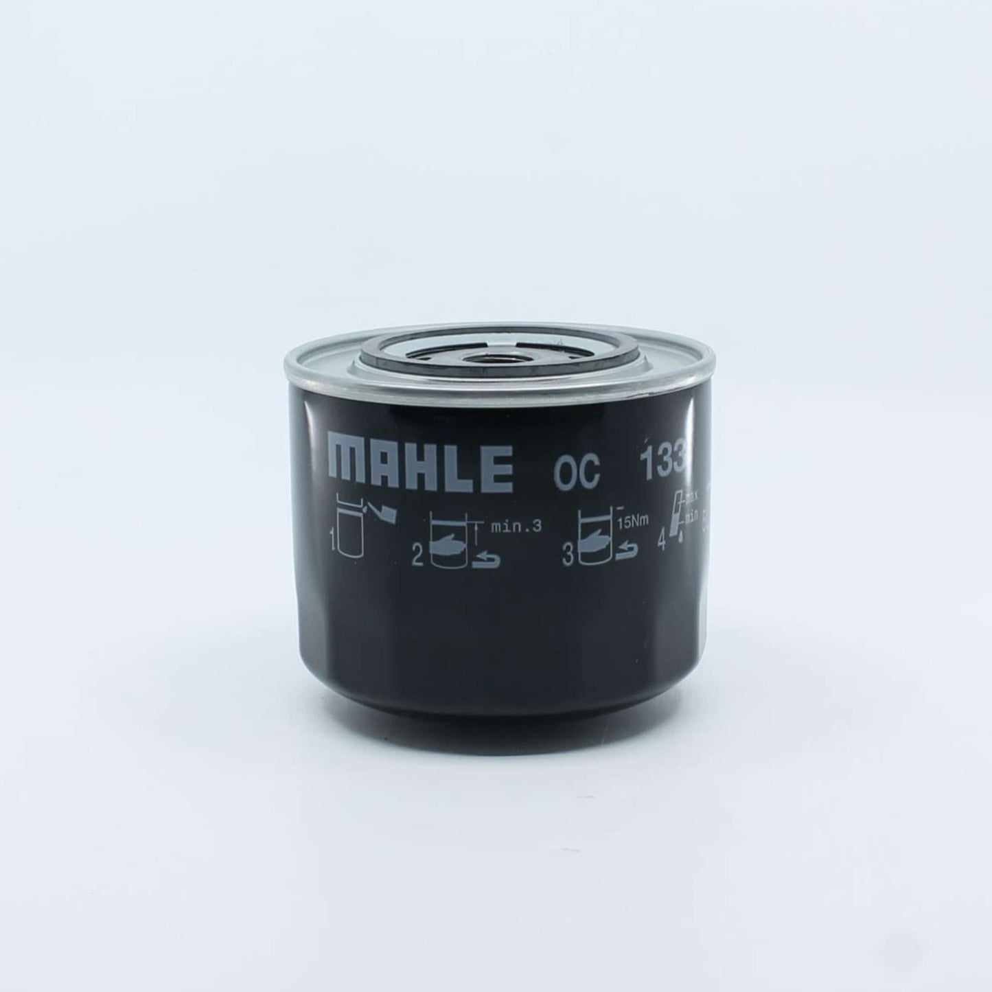 Filtro de aceite original MAHLE modelo OC 133. Filtro roscado blindado de color negro para motor térmico.
