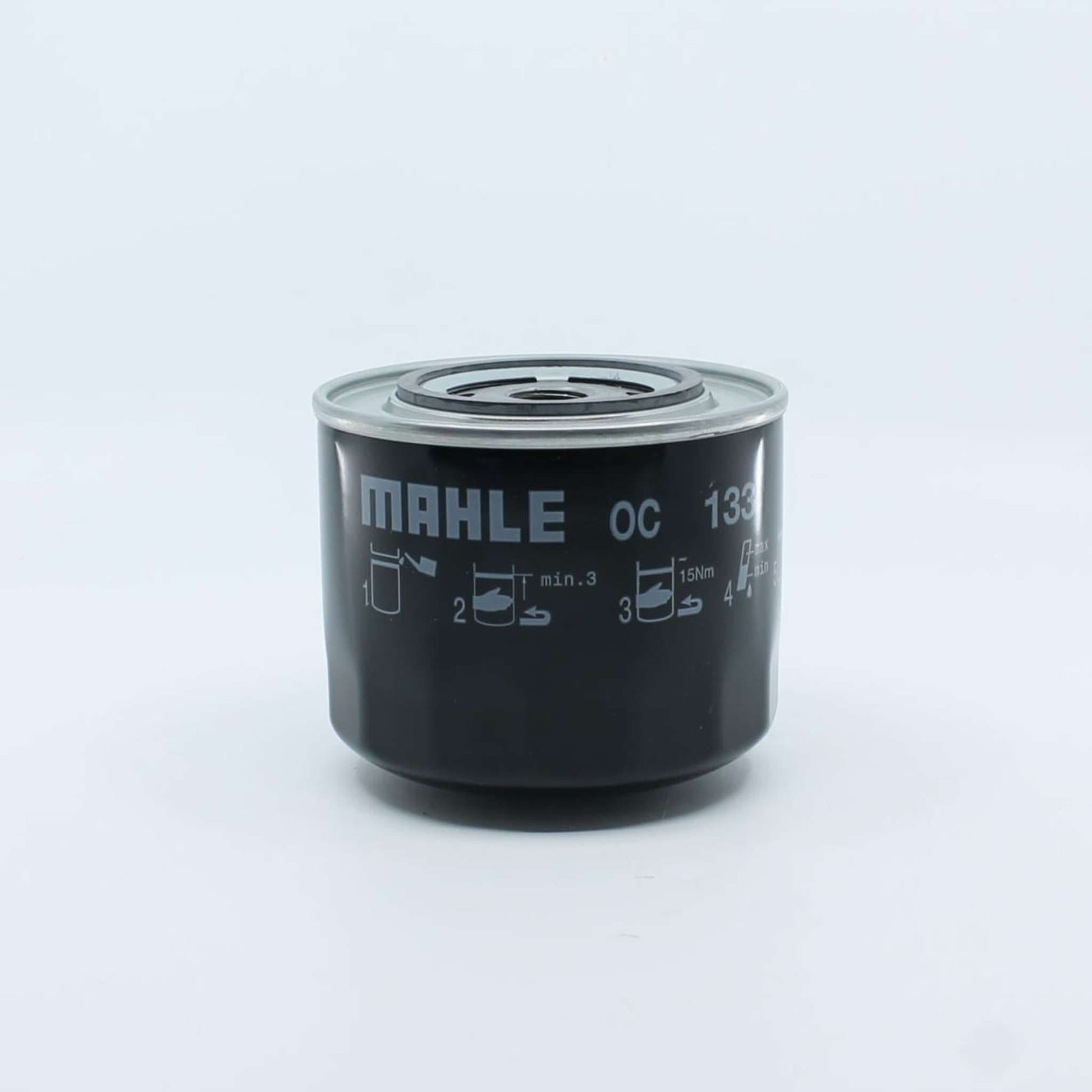 Filtro de aceite original MAHLE modelo OC 133. Filtro roscado blindado de color negro para motor térmico.
