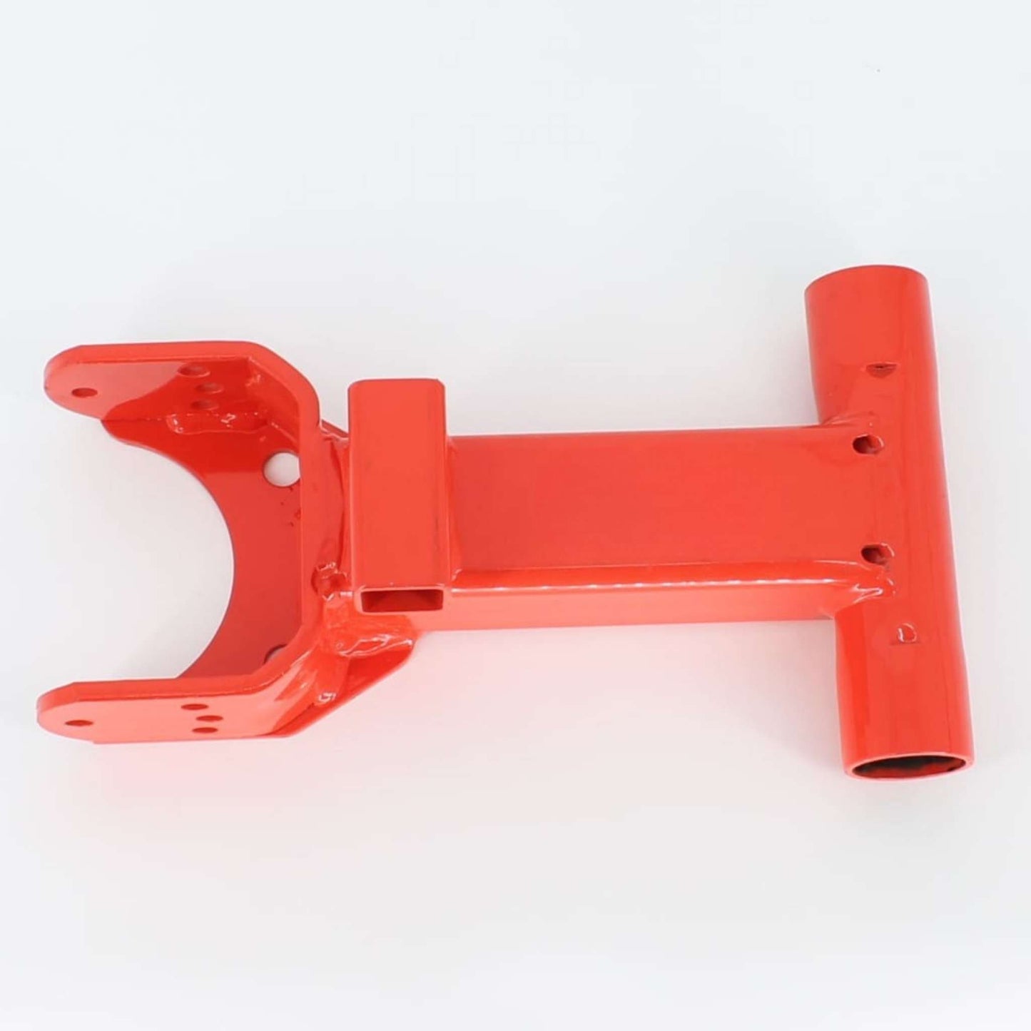 Horquilla articulación chasis original Gaspardo ref. 12217821 en posición 2. Soporte de acero rojo con acoplamiento en U multi-orificio y eje tubular para modelos FBR.