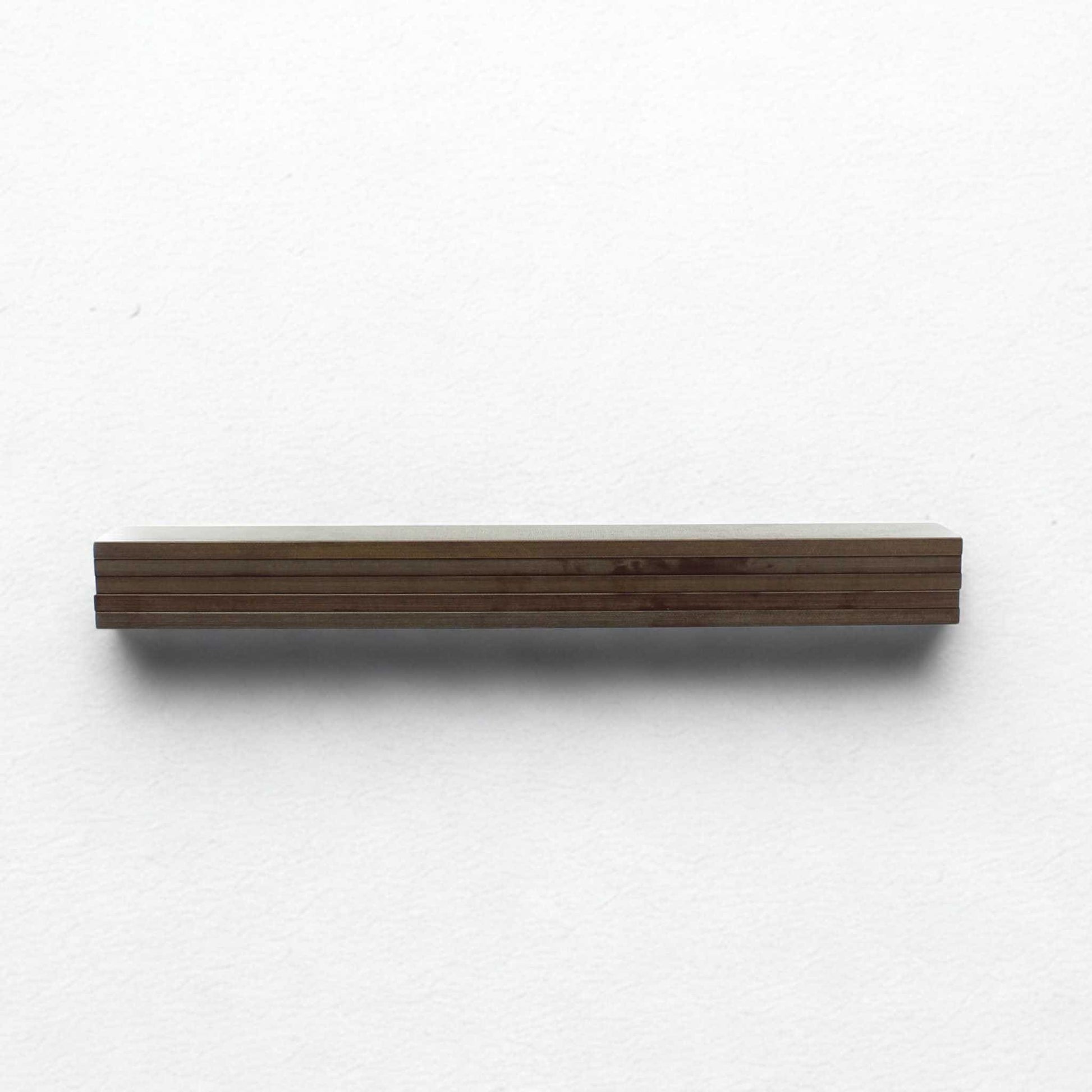 Juego de 5 paletas Jurop para depresor (bomba de vacío) de cisterna o cuba de purín, modelo PNE 122. Medidas de cada paleta: 419 x 78 x 6 mm. Repuesto original.