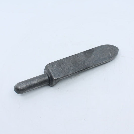 Macho de bisagra forjado con pasador de 19 mm y pala de 135 x 35 mm para soldar en remolque.
