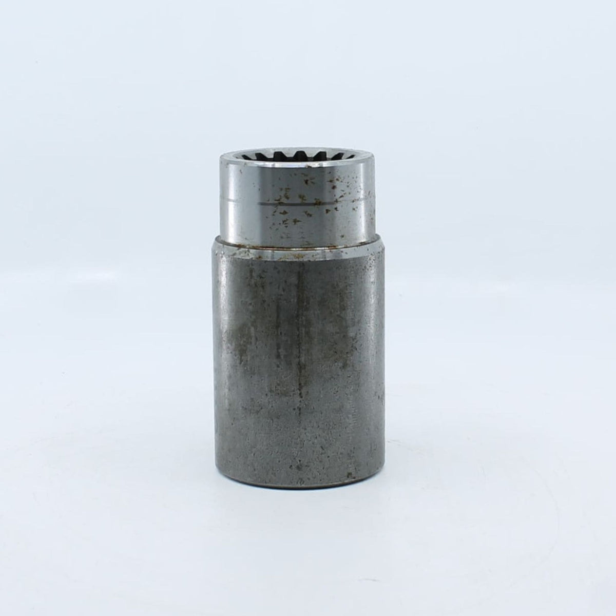 Manguito estriado cuna de diámetro 45, 120 mm de longitud con 16 estrías (Z16).

