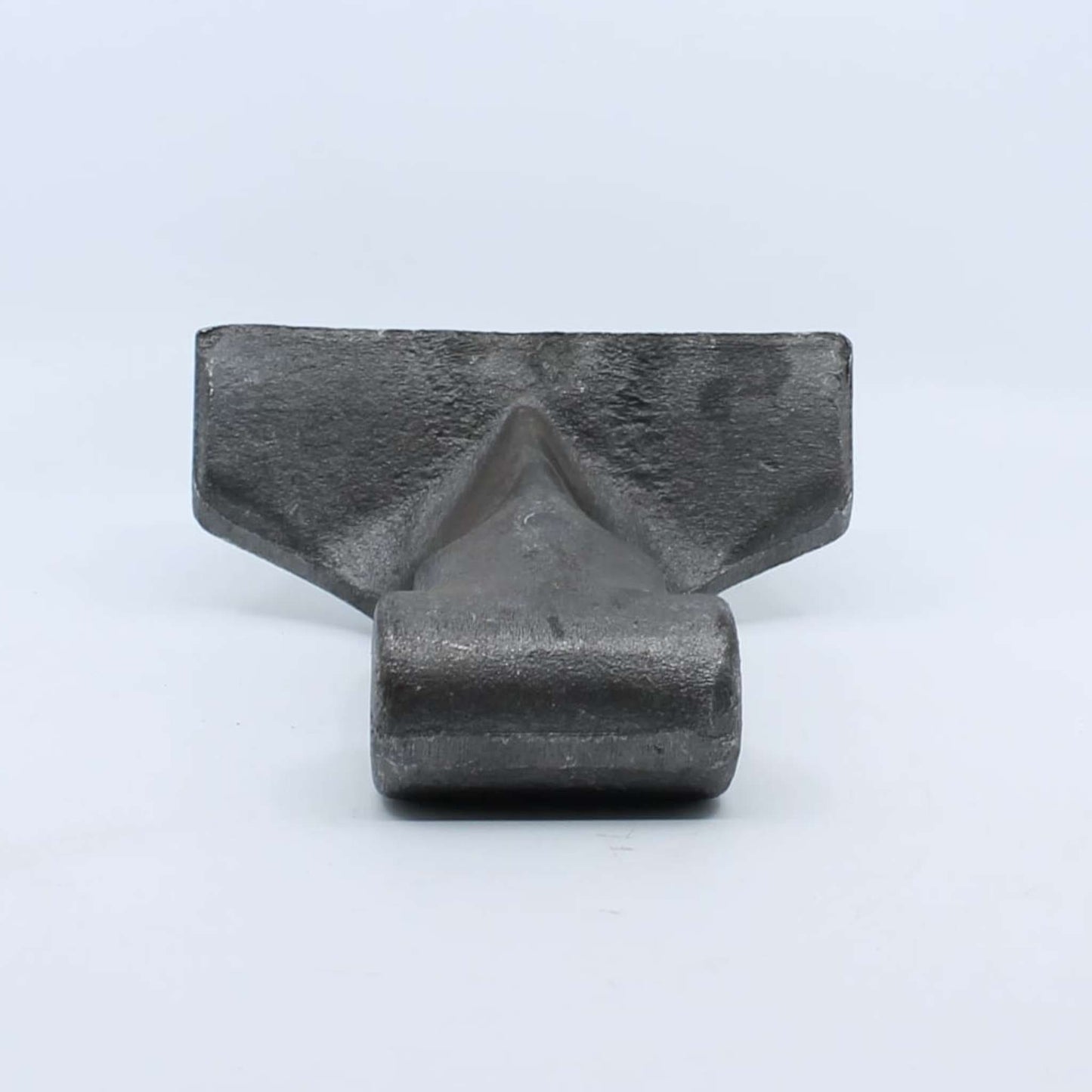 Martillo de acero forjado para desbrozadora o trituradora con base de corte de 160 mm, cabeza de acoplamiento de 70 mm y taladro de paso de 20,5 mm.
