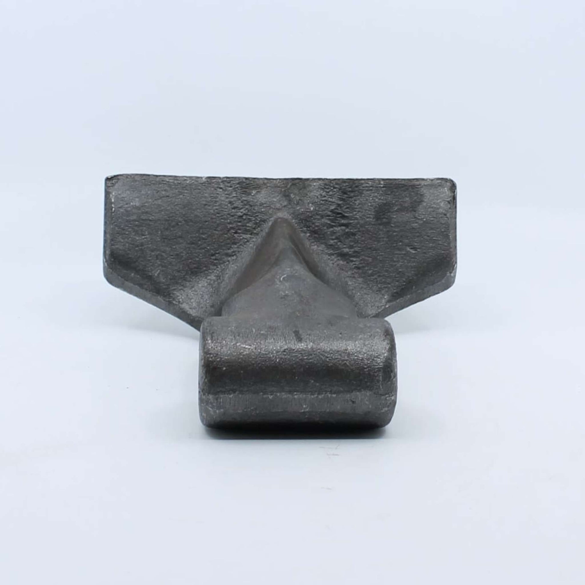 Martillo de acero forjado para desbrozadora o trituradora con base de corte de 160 mm, cabeza de acoplamiento de 70 mm y taladro de paso de 20,5 mm.