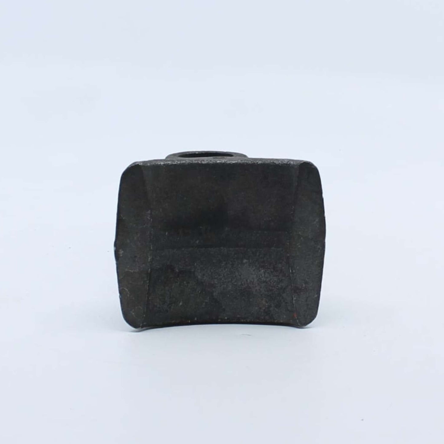 Martillo de acero forjado para desbrozadora con base de corte de 65 mm, cabeza de acoplamiento de 42 mm y taladro de paso de 25,5 mm.