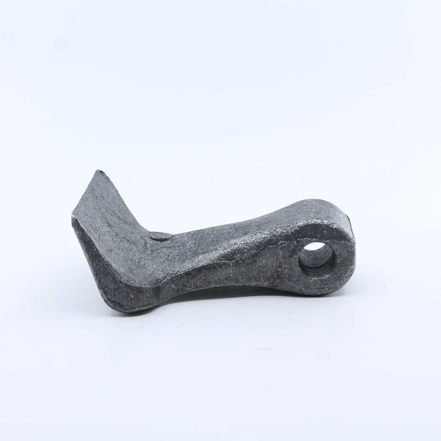 Martillo M37 para desbrozadora con medidas 40x85 mm y agujero de 14,5mm. Compatible con Agrimaster, Agromec, Falconero, Orsi, Zanon, INO, Talex, Del Morino, ACMA y Seppi.
