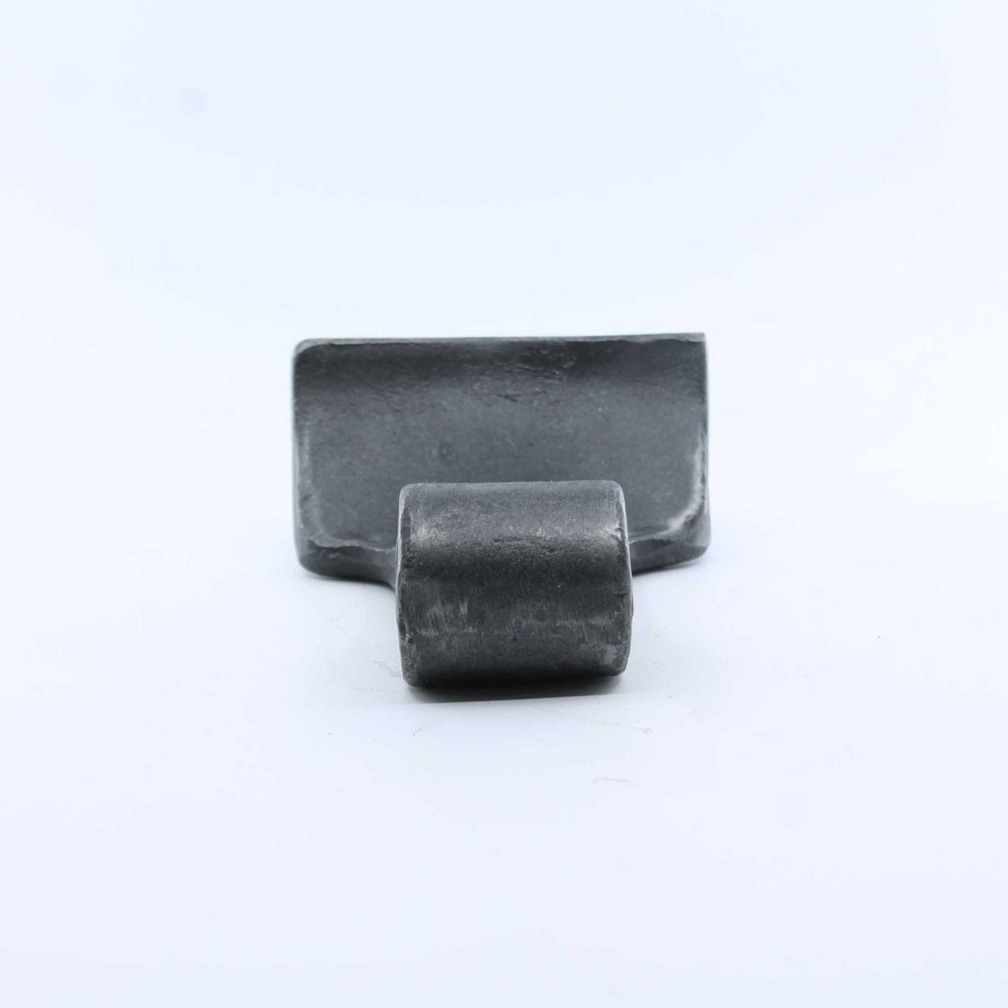 Martillo M37 para desbrozadora con medidas 40x82 mm y agujero de 20,5mm. Compatible con TMC Cancela y Seppi.