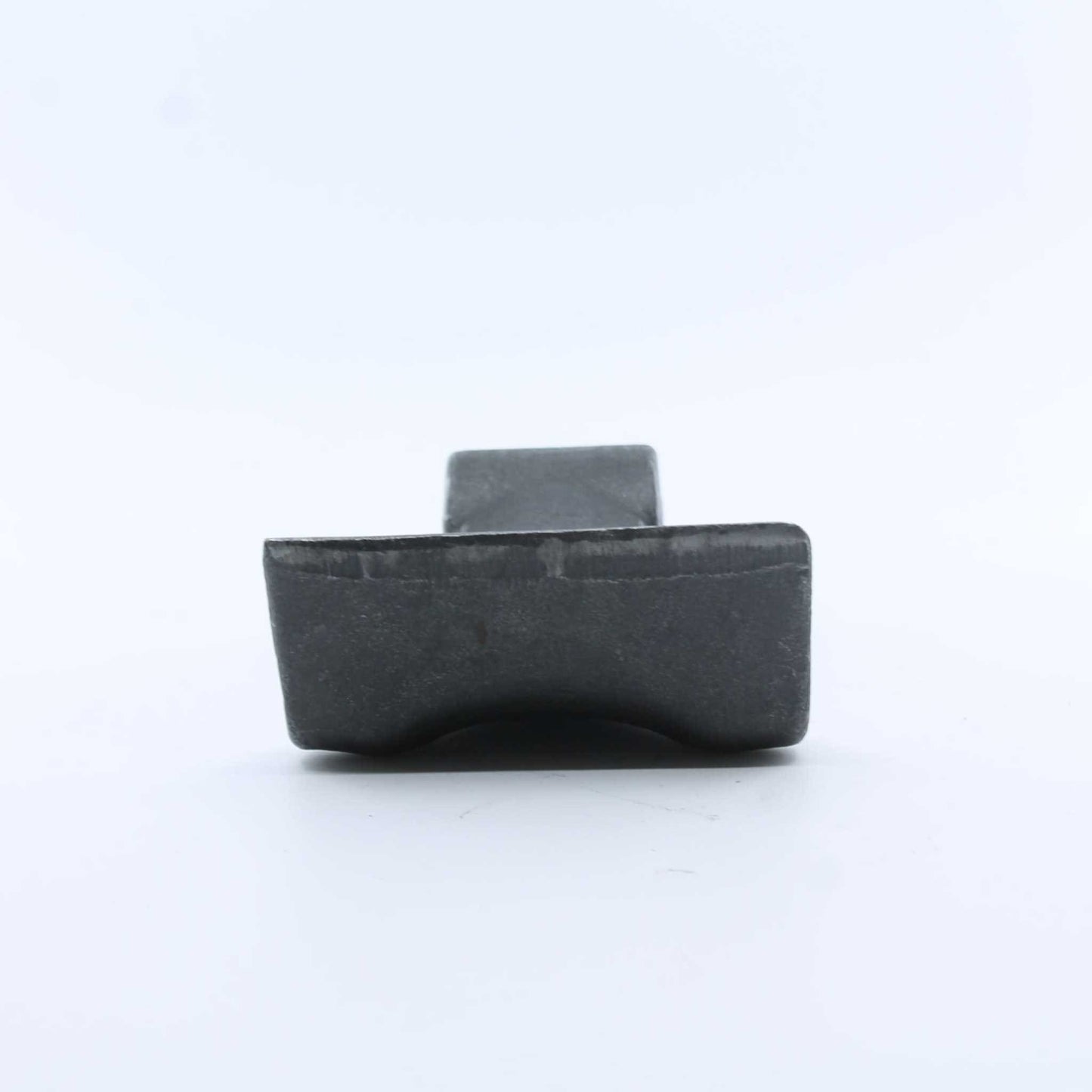 Martillo M37 para desbrozadora con medidas 40x82 mm y agujero de 20,5mm. Compatible con TMC Cancela y Seppi.