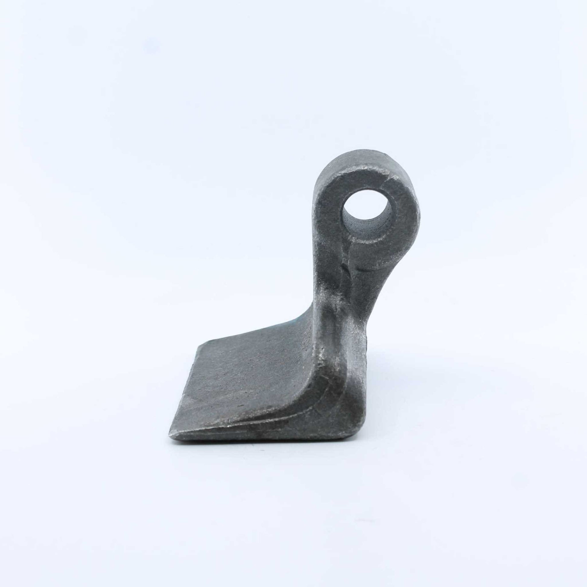 Martillo M40 para desbrozadora con medidas 40x120 mm y agujero de 16,5mm. Compatible con Breviglieri / Breviagri, Kuhn, Celli, Alpego, Ehlo, SaMASZ y Sicma  Recambio reforzado de alta resistencia.