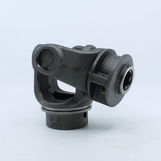 Nudo de transmisión original Bondioli & Pavesi G9 con salida estriada Z6 (1 3/8) y horquilla para tubo triangular exterior de 54 x 6 mm.

