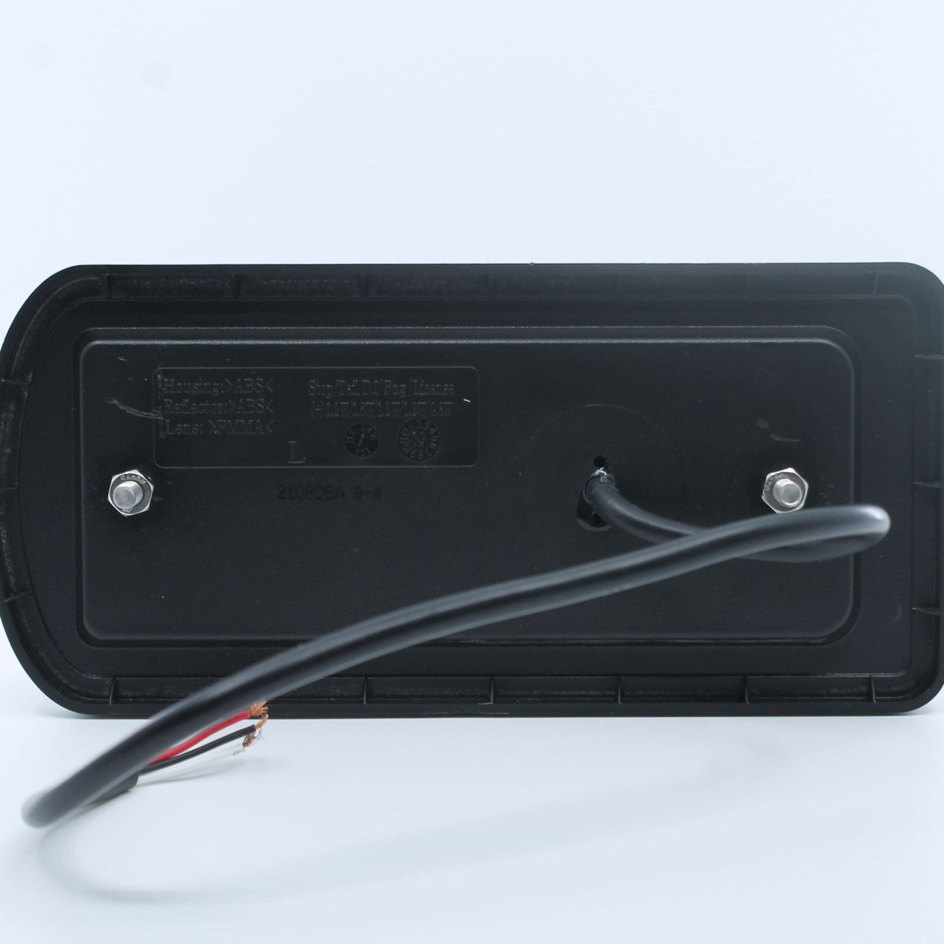 Piloto trasero derecho LED rectangular para remolque o tractor. 6 funciones, 12-24 V, IP64 y homologación E4.