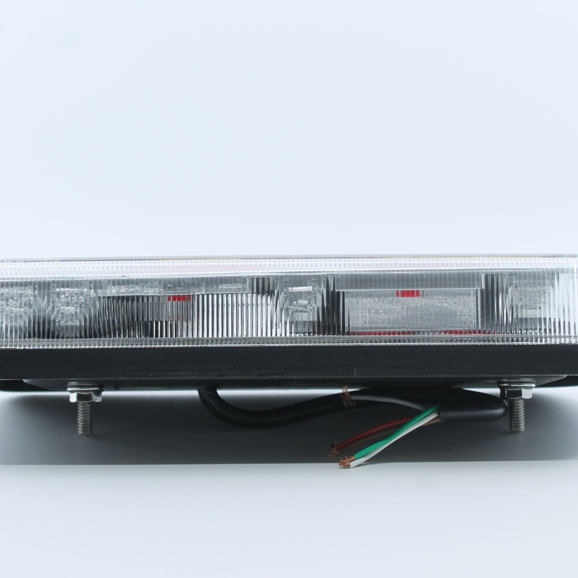 Piloto trasero izquierdo LED rectangular para remolque o tractor. 6 funciones, 12-24 V, IP64 y homologación E4.