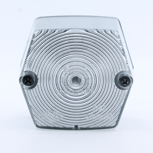 Piloto de posición delantera Rinder con diseño hexagonal y tecnología de bombilla, color blanco, 12 V, homologada E9. No incluye bombilla, ni cable.